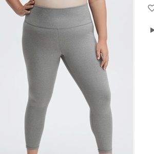 Fabletics Define High-Waisted 7/8 Legging in Grey Heather
